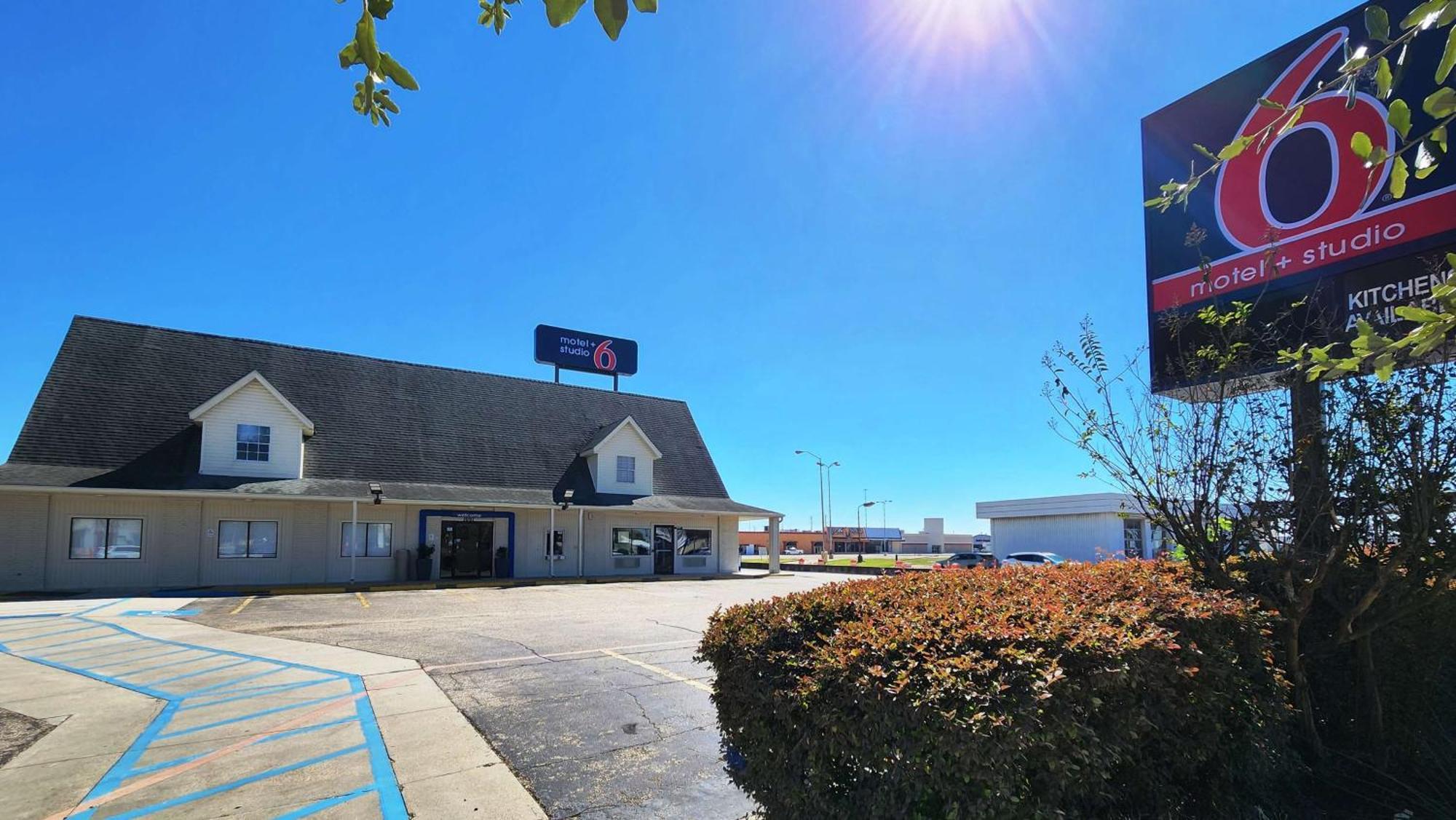 Motel 6-Webster, Tx - Houston - Nasa Lake Exteriör bild